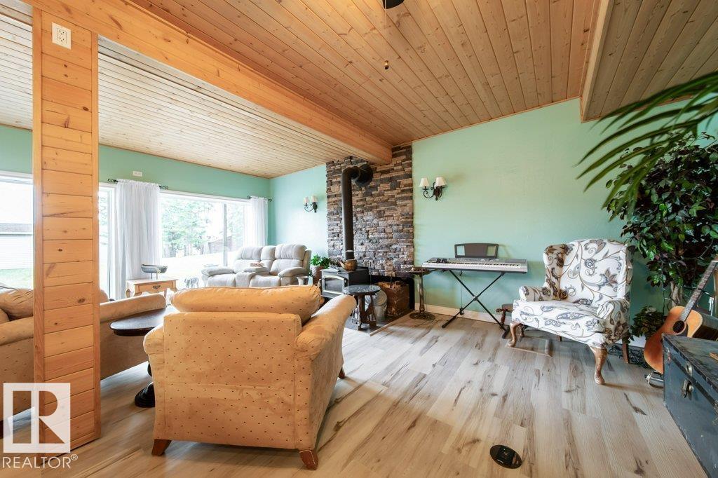 118 2 St W, Rural Wetaskiwin County, Alberta T0C 0A0 - Photo 32 - E4464448