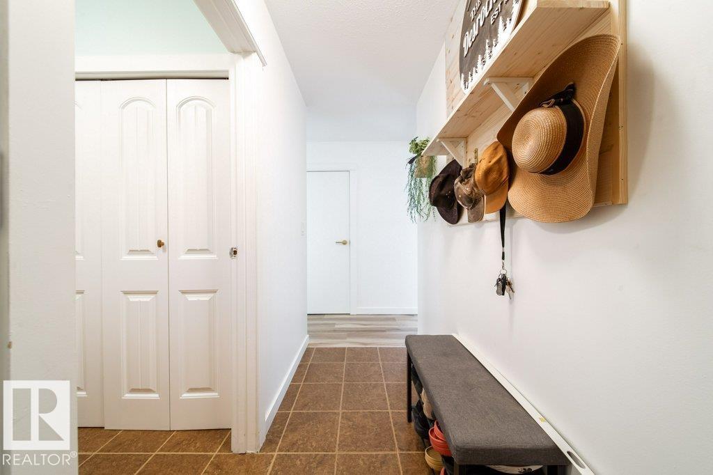 118 2 St W, Rural Wetaskiwin County, Alberta T0C 0A0 - Photo 4 - E4464448