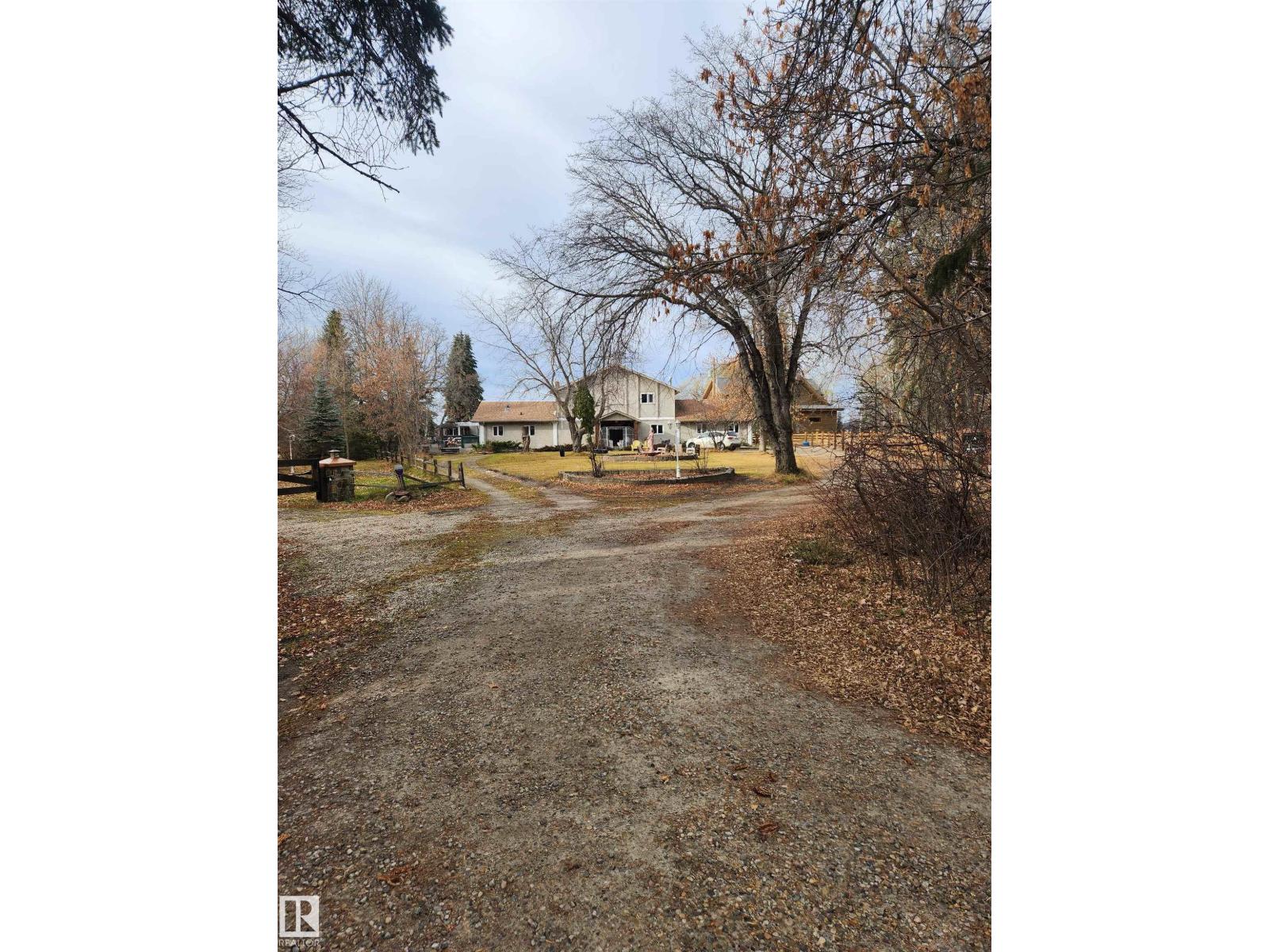 54522a Ste. Anne Tr, Rural Lac Ste. Anne County, Alberta T0E 0A0 - Photo 3 - E4464700