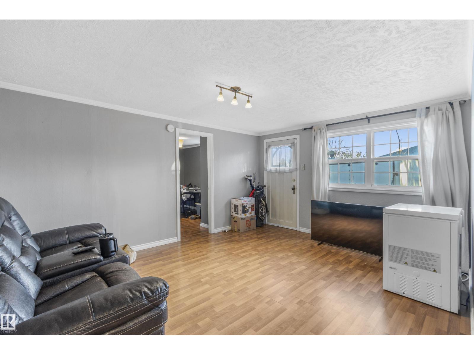 4804 49 Av, Drayton Valley, Alberta T7A 1J3 - Photo 2 - E4464853