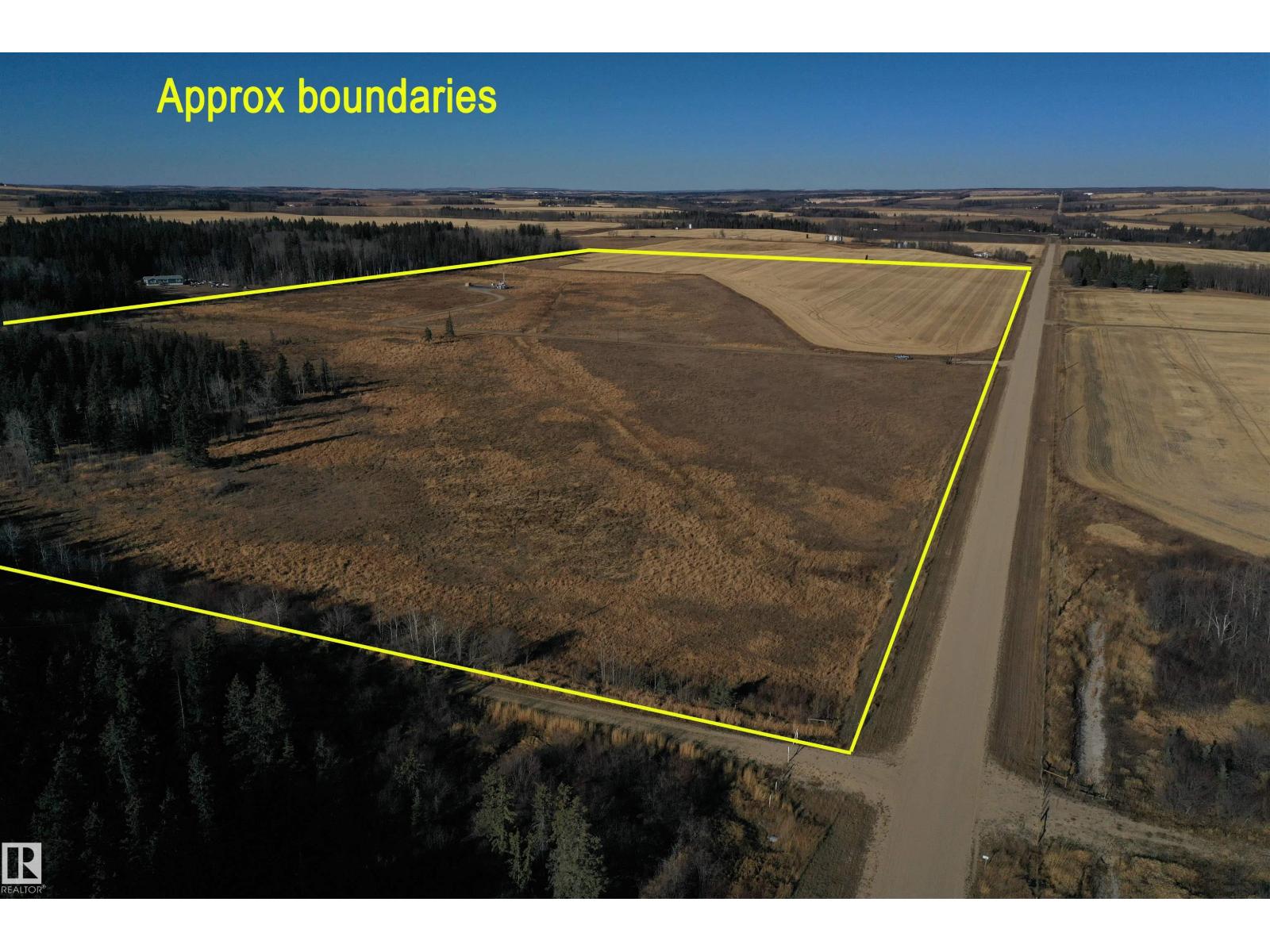 On Range Road 15, Rural Lacombe County, Alberta T0C 0J0 - Photo 2 - E4464925