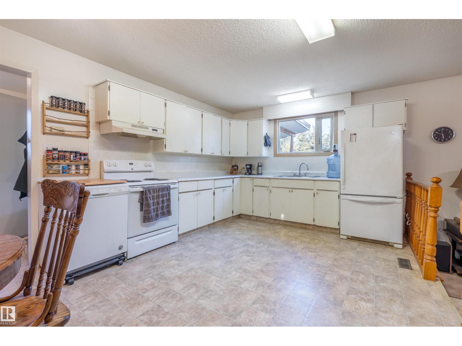 62 Buskmose Dr, Rural Wetaskiwin County, Alberta  T0C 2V0 - Photo 9 - E4465039