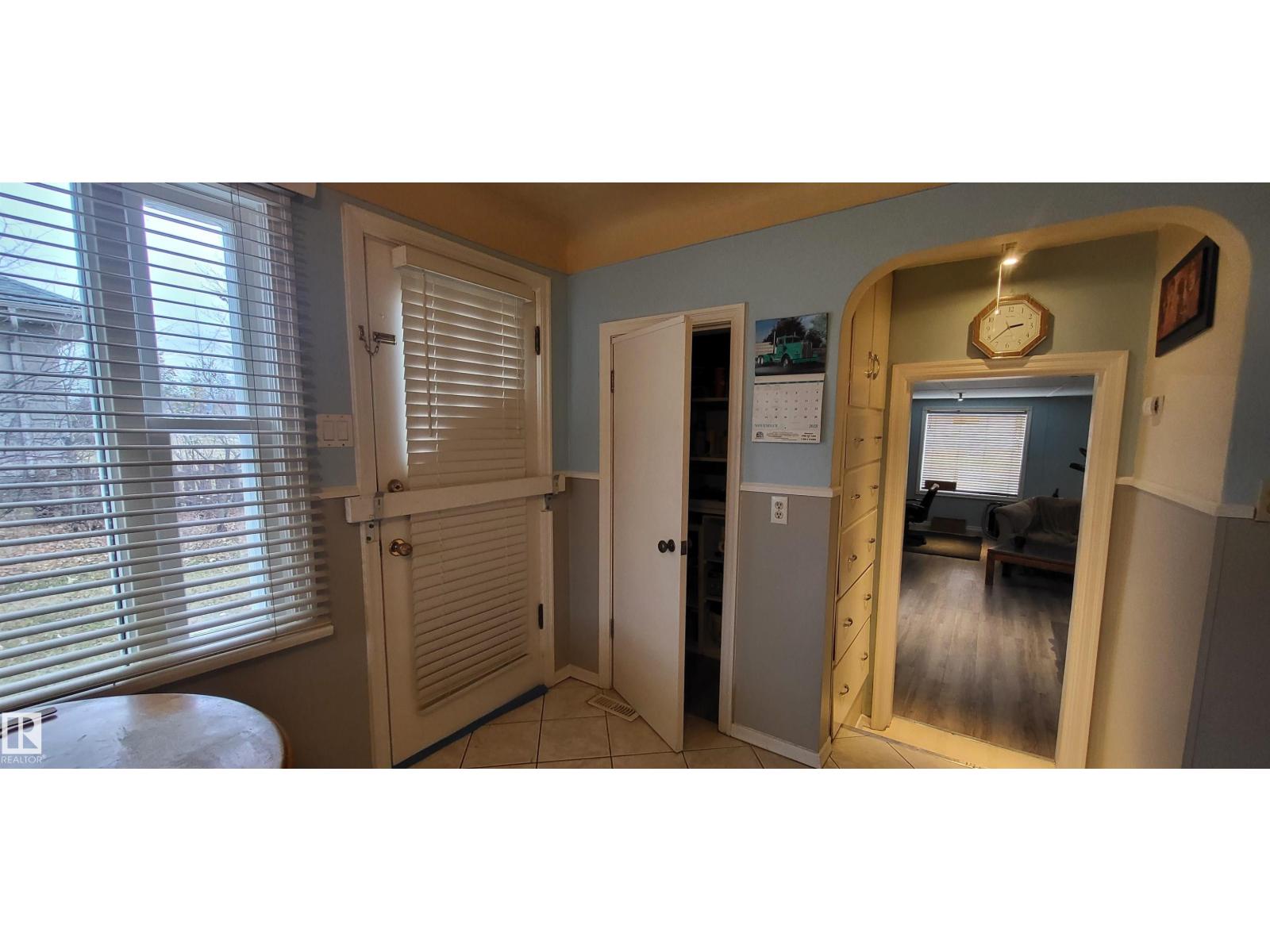 5012 50 Av, Entwistle, Alberta T0E 0S0 - Photo 13 - E4465092