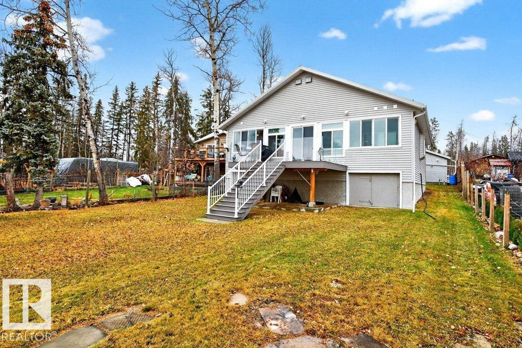 257 Lakeshore Dr, Rural Lac Ste. Anne County, Alberta T0E 1V6 - Photo 1 - E4465157