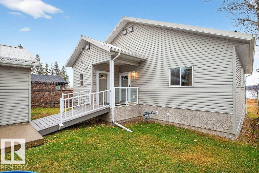 257 Lakeshore Dr, Rural Lac Ste. Anne County, Alberta T0E 1V6 - Photo 38 - E4465157