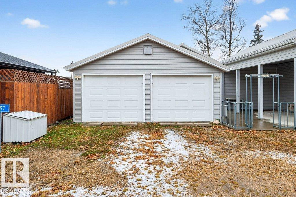 257 Lakeshore Dr, Rural Lac Ste. Anne County, Alberta T0E 1V6 - Photo 40 - E4465157
