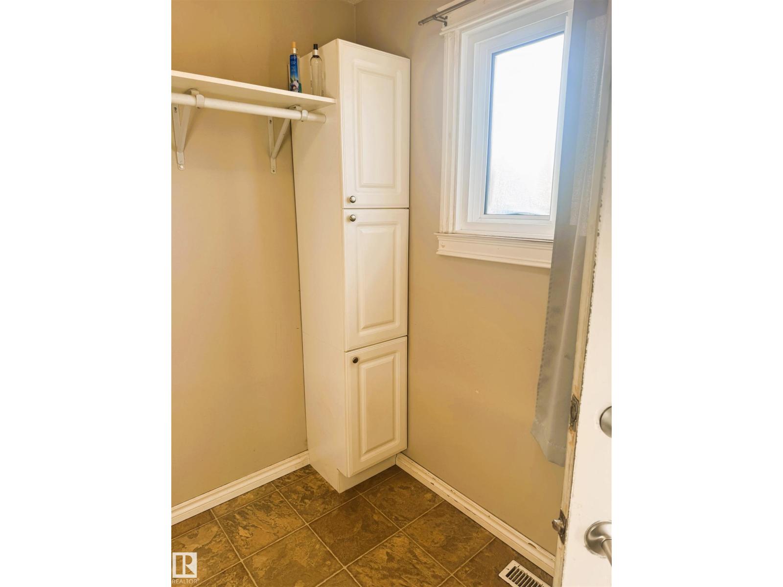 4531 47 St, Rural Lac Ste. Anne County, Alberta  T0E 0A0 - Photo 13 - E4465567