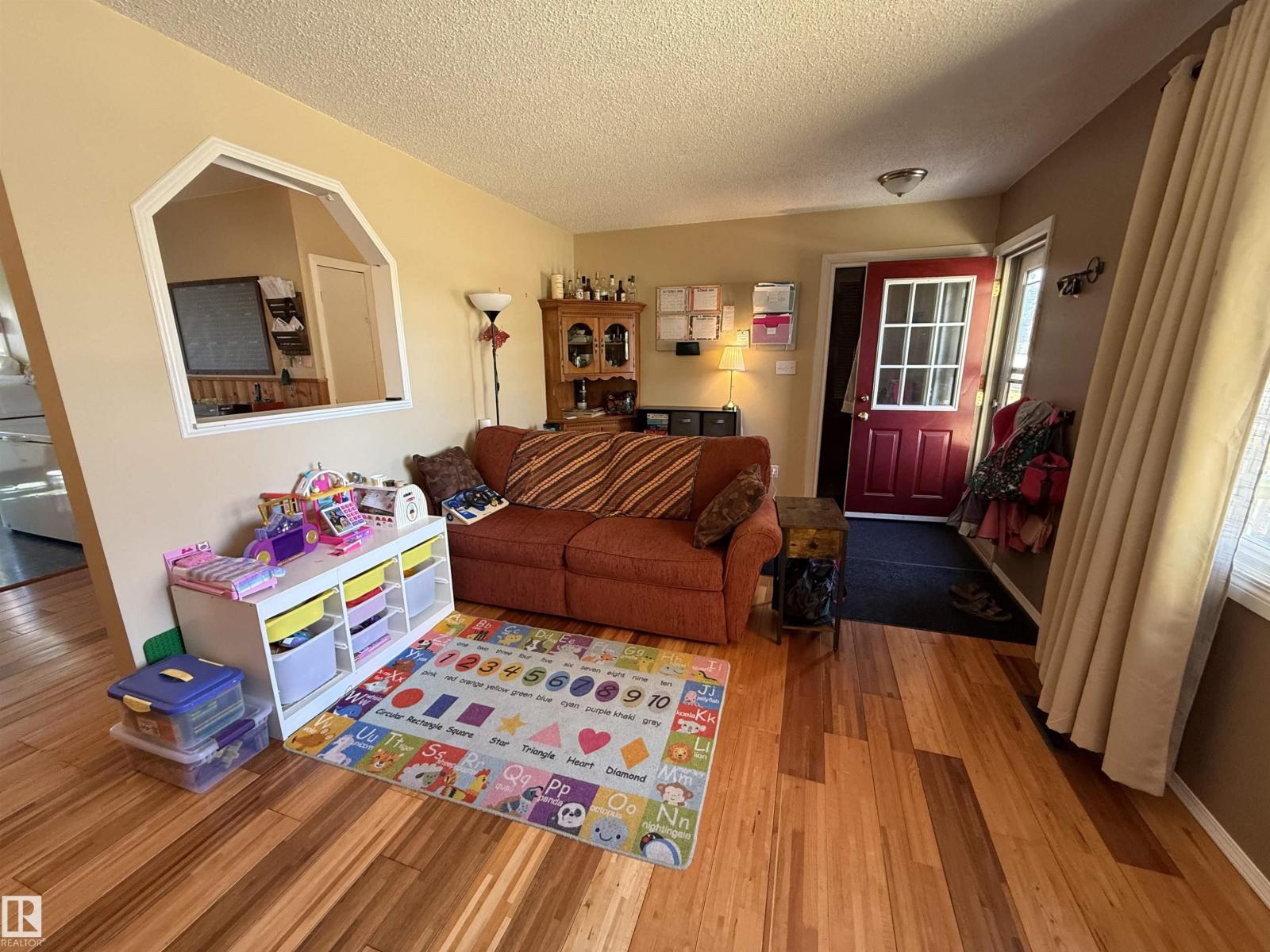 5017 46 St, Drayton Valley, Alberta T7A 1S2 - Photo 10 - E4465643