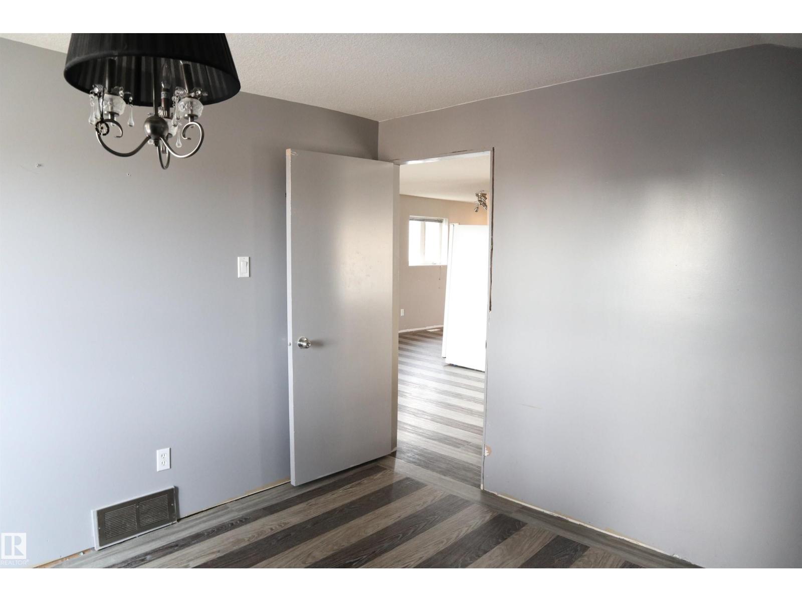 4804 49 St, Calmar, Alberta  T0C 0V0 - Photo 10 - E4466135