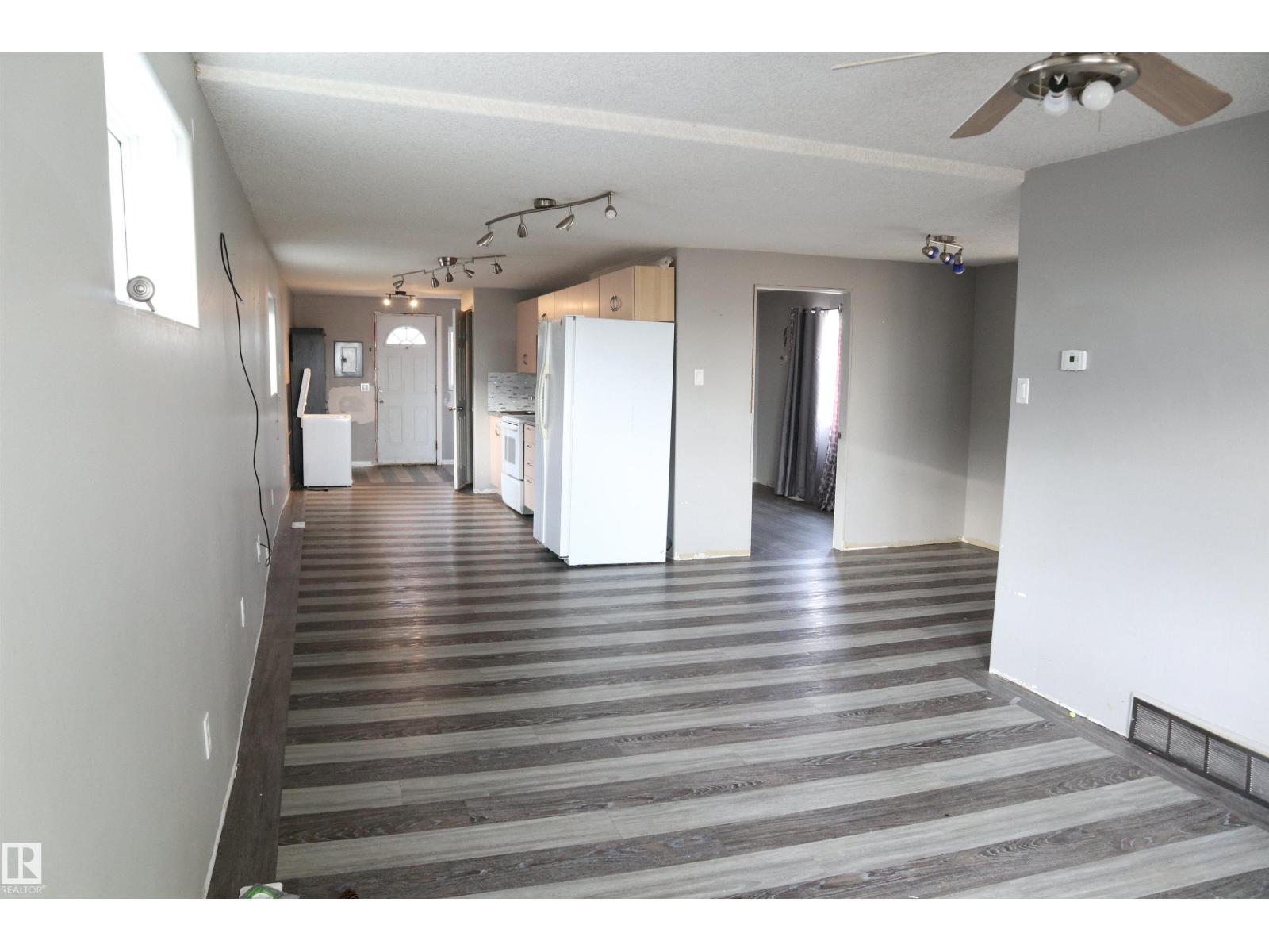 4804 49 St, Calmar, Alberta  T0C 0V0 - Photo 5 - E4466135