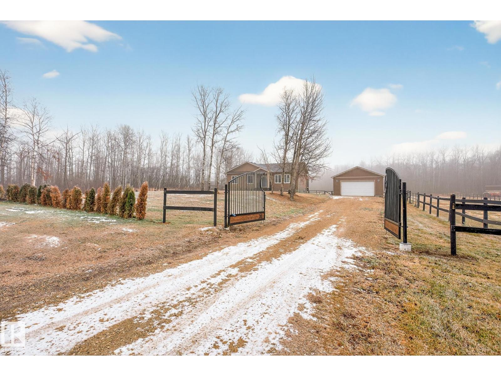 #211 55108 Rge Road 15, Rural Lac Ste. Anne County, Alberta T0E 1V0 - Photo 11 - E4466165