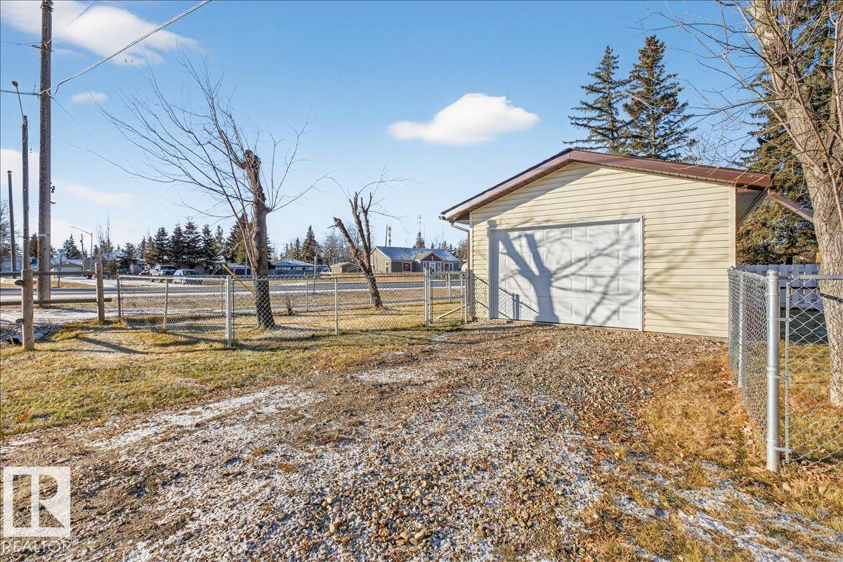 4703 47 St, Rural Lac Ste. Anne County, Alberta T0E 0A0 - Photo 46 - E4466397