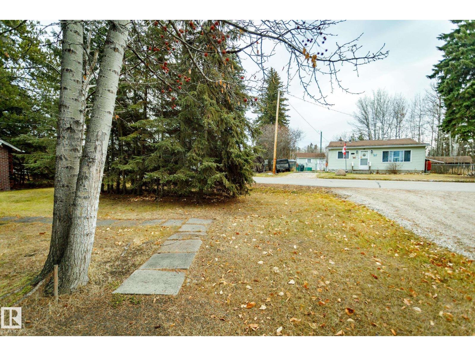 4708 44 St, Rural Lac Ste. Anne County, Alberta  T0E 0A0 - Photo 16 - E4466512