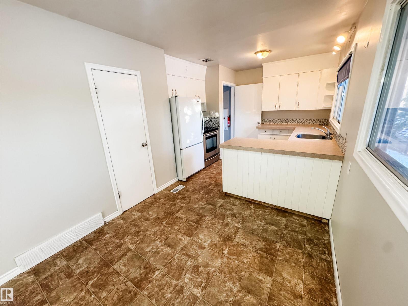 4508 50 Av, Drayton Valley, Alberta T7A 1C6 - Photo 9 - E4466618