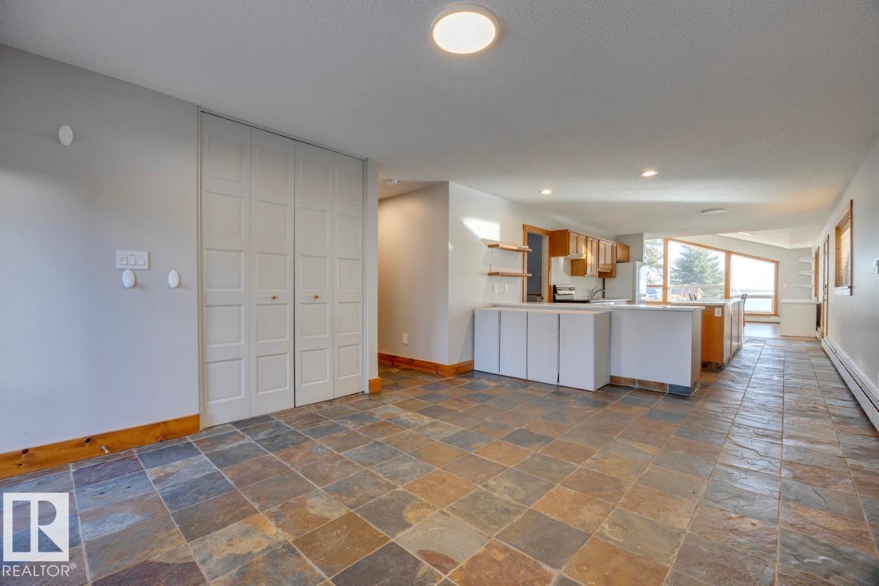 129 1 Av, Rural Parkland County, Alberta T0E 2B0 - Photo 12 - E4467027