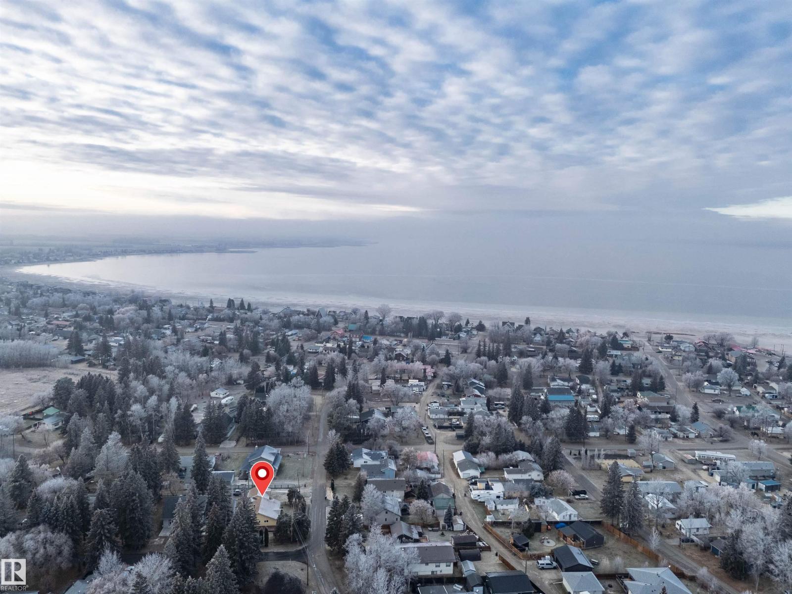 5220 47a Av, Rural Lac Ste. Anne County, Alberta T0E 0A0 - Photo 4 - E4467061