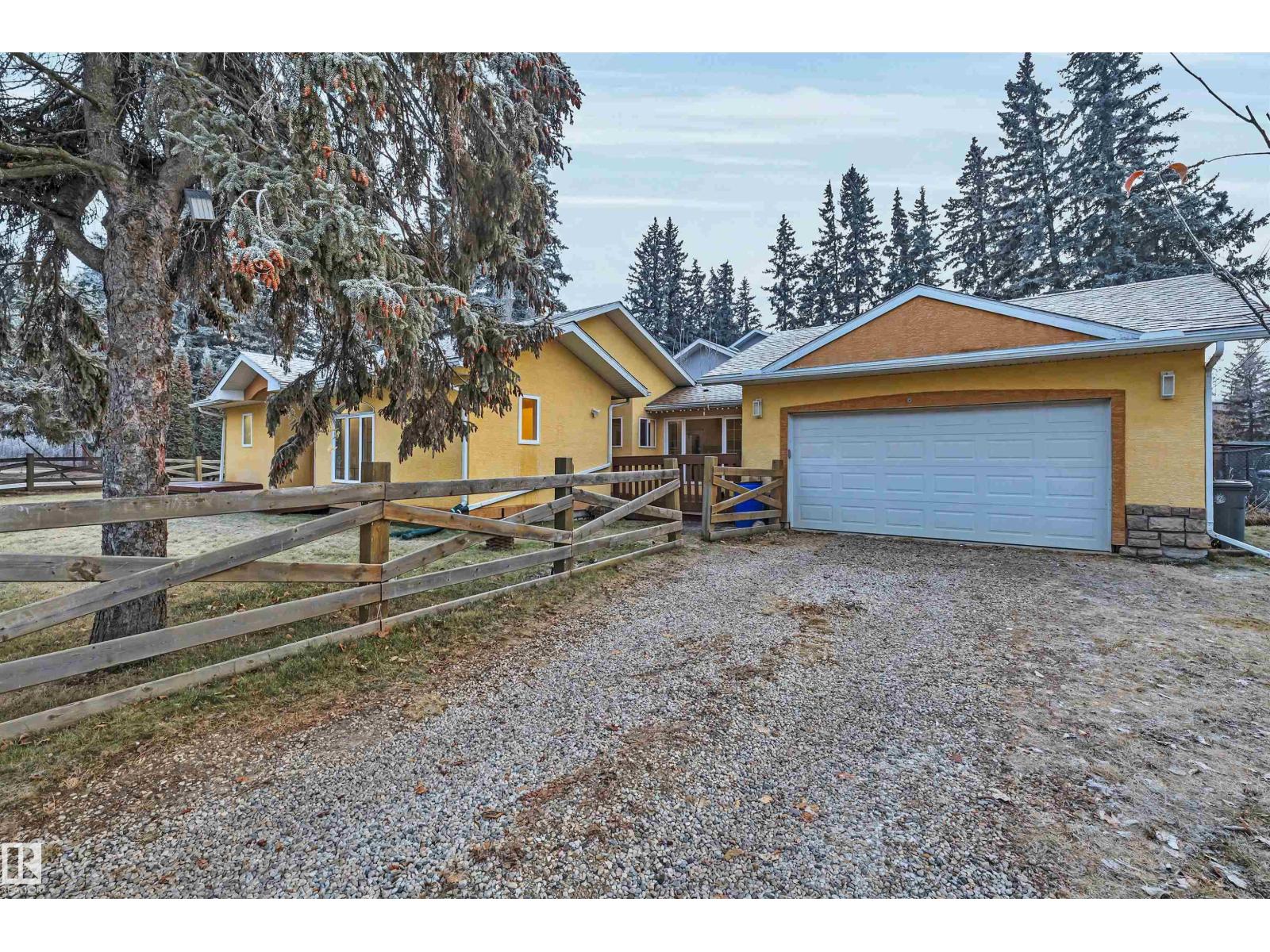 5220 47a Av, Rural Lac Ste. Anne County, Alberta T0E 0A0 - Photo 6 - E4467061