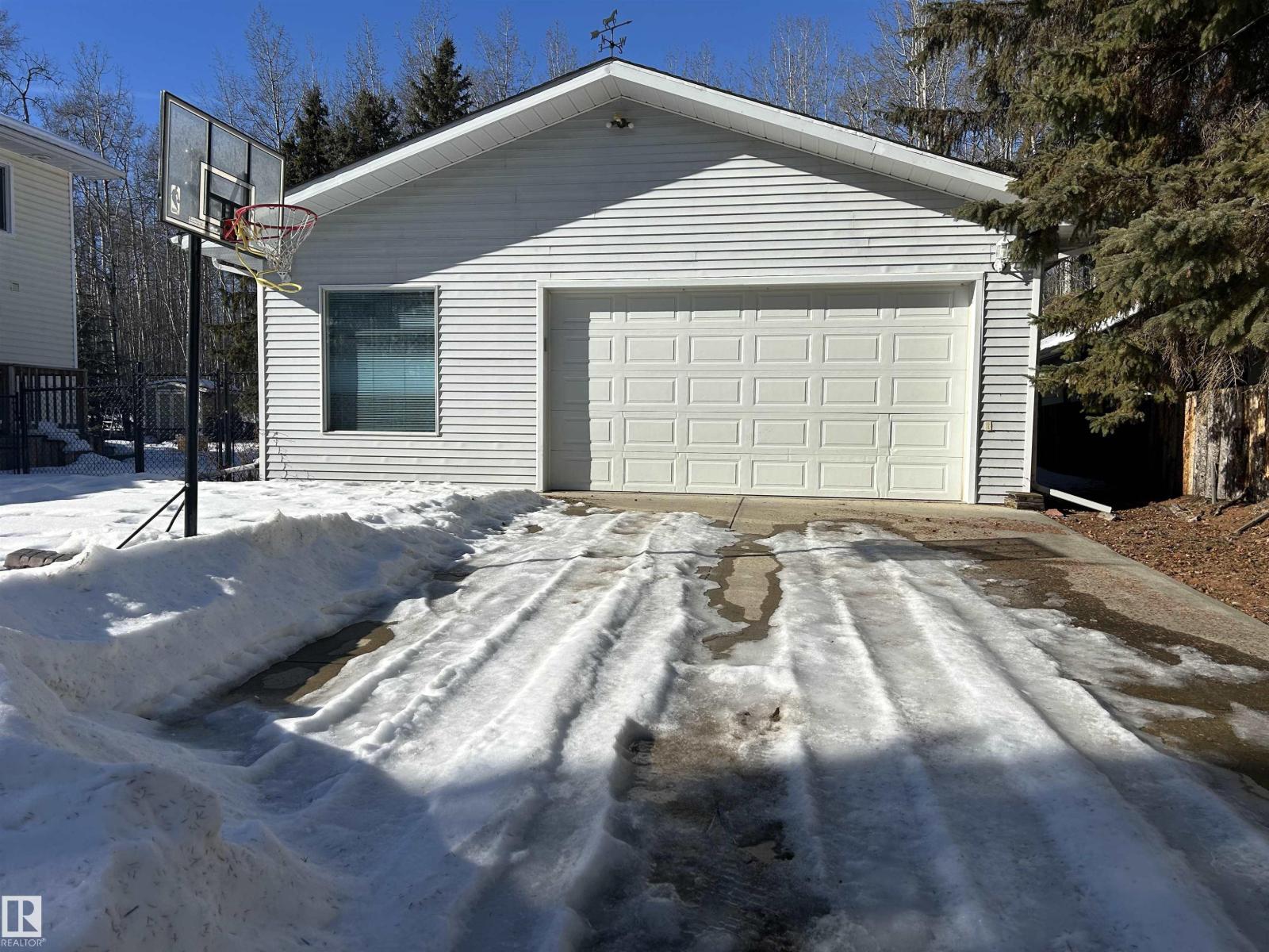 1330 Mission Beach, Rural Leduc County, Alberta T0C 2P0 - Photo 2 - E4467262