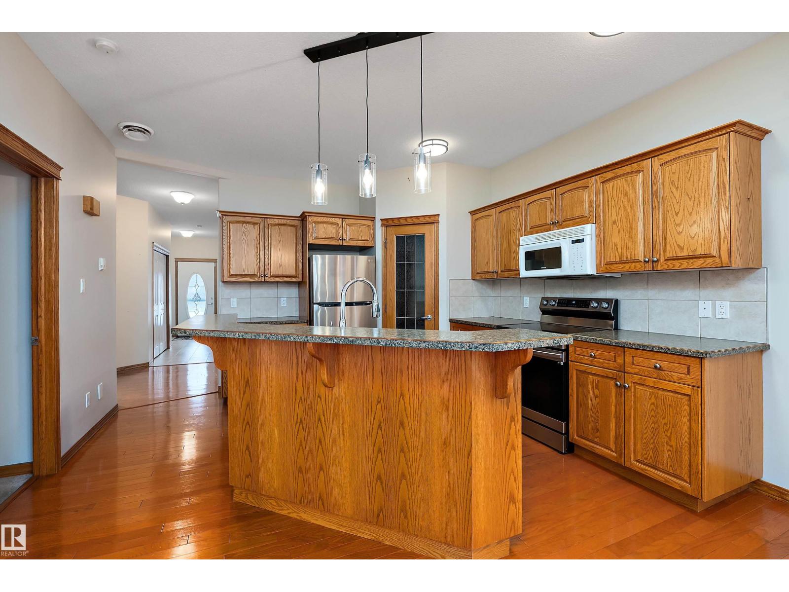 4931 48 Av, Onoway, Alberta T0E 1V0 - Photo 5 - E4467929