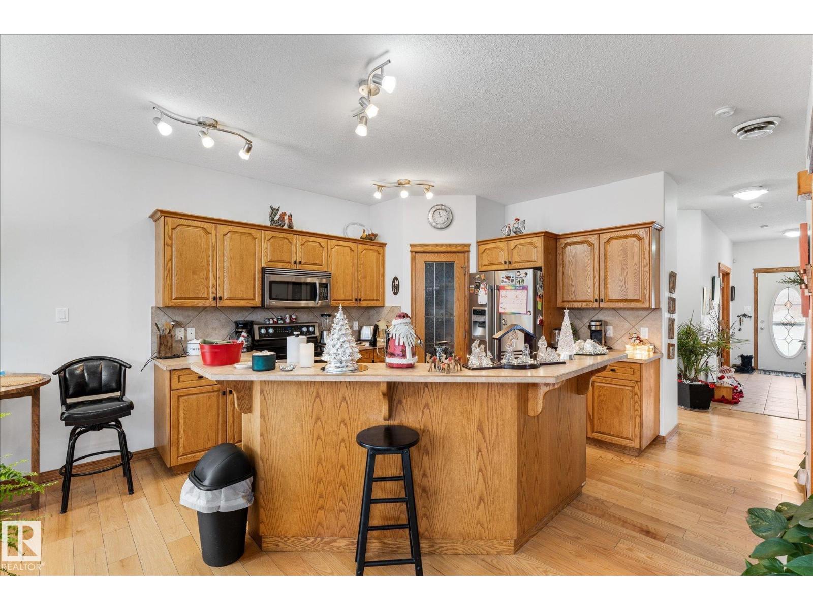 4933 48 Av, Onoway, Alberta T0E 1V0 - Photo 10 - E4468004