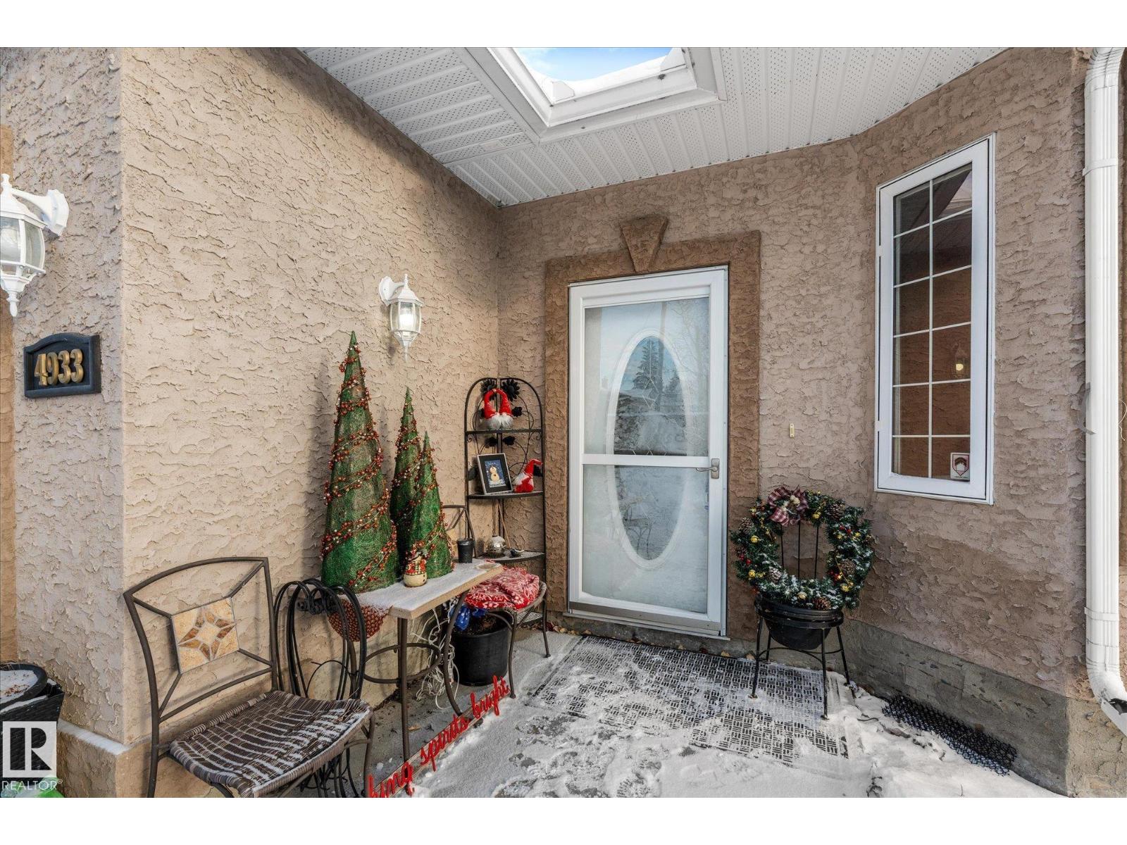 4933 48 Av, Onoway, Alberta T0E 1V0 - Photo 3 - E4468004