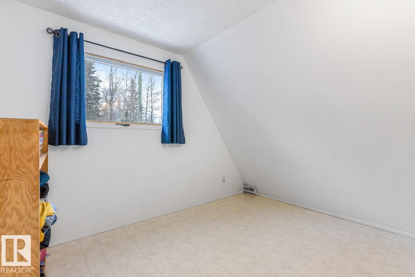 311 3rd St, Rural Lac Ste. Anne County, Alberta  T0E 0L0 - Photo 24 - E4468166