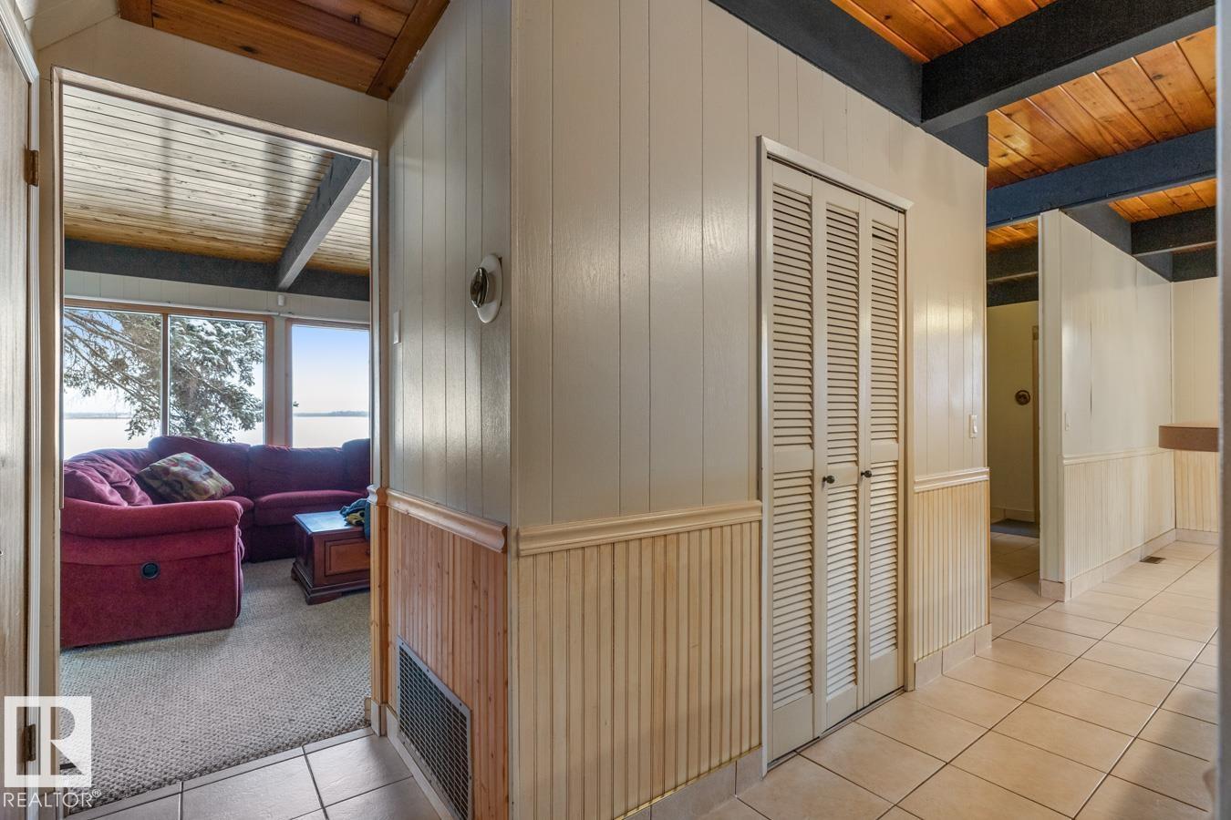 311 3rd St, Rural Lac Ste. Anne County, Alberta  T0E 0L0 - Photo 8 - E4468166