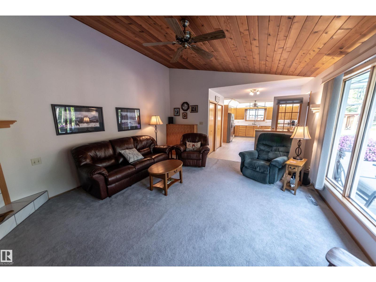 1087 10 St, Rural Lac Ste. Anne County, Alberta  T0E 1A0 - Photo 51 - E4468227