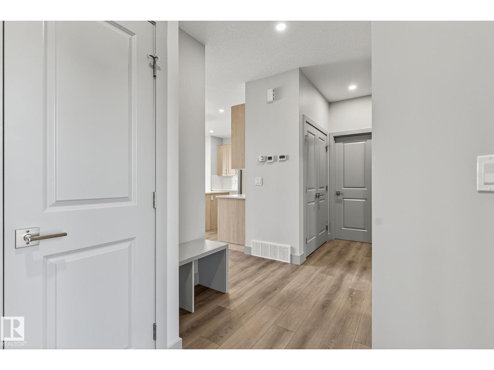 5250 47 Av, Calmar, Alberta  T0C 0V0 - Photo 4 - E4468347