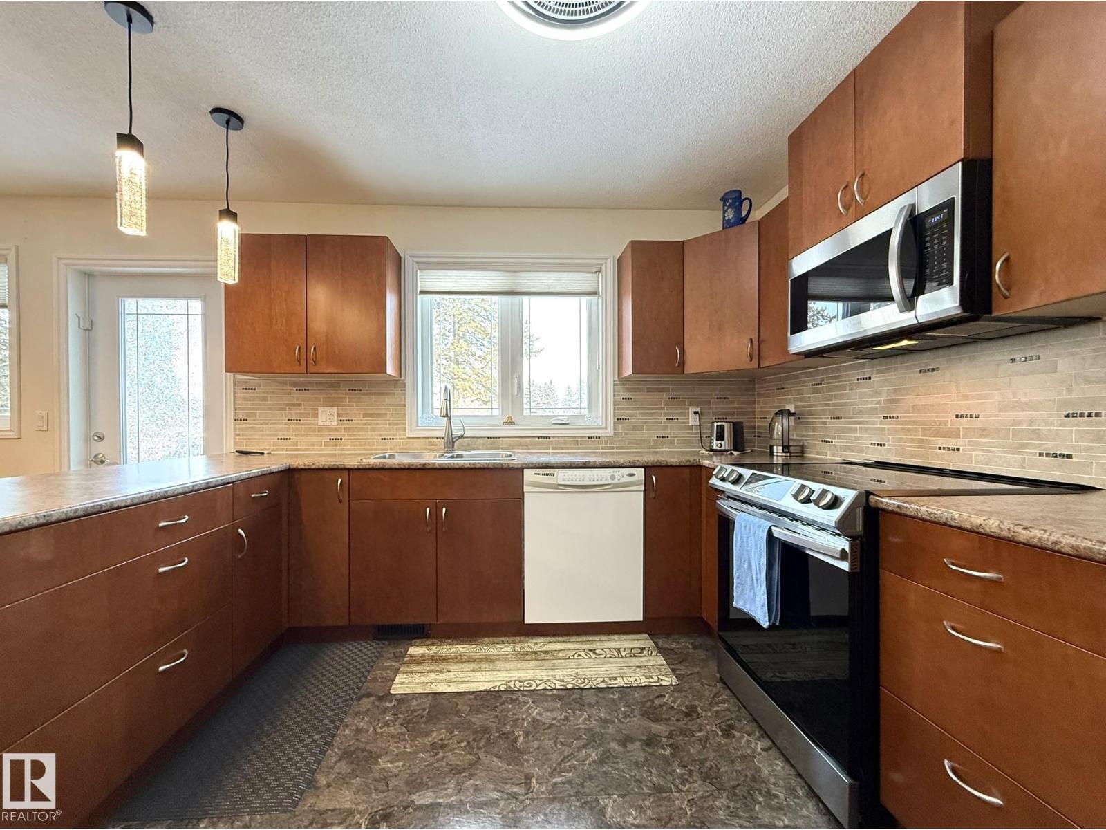 5006 46 Av, Calmar, Alberta  T0C 0V0 - Photo 11 - E4468396