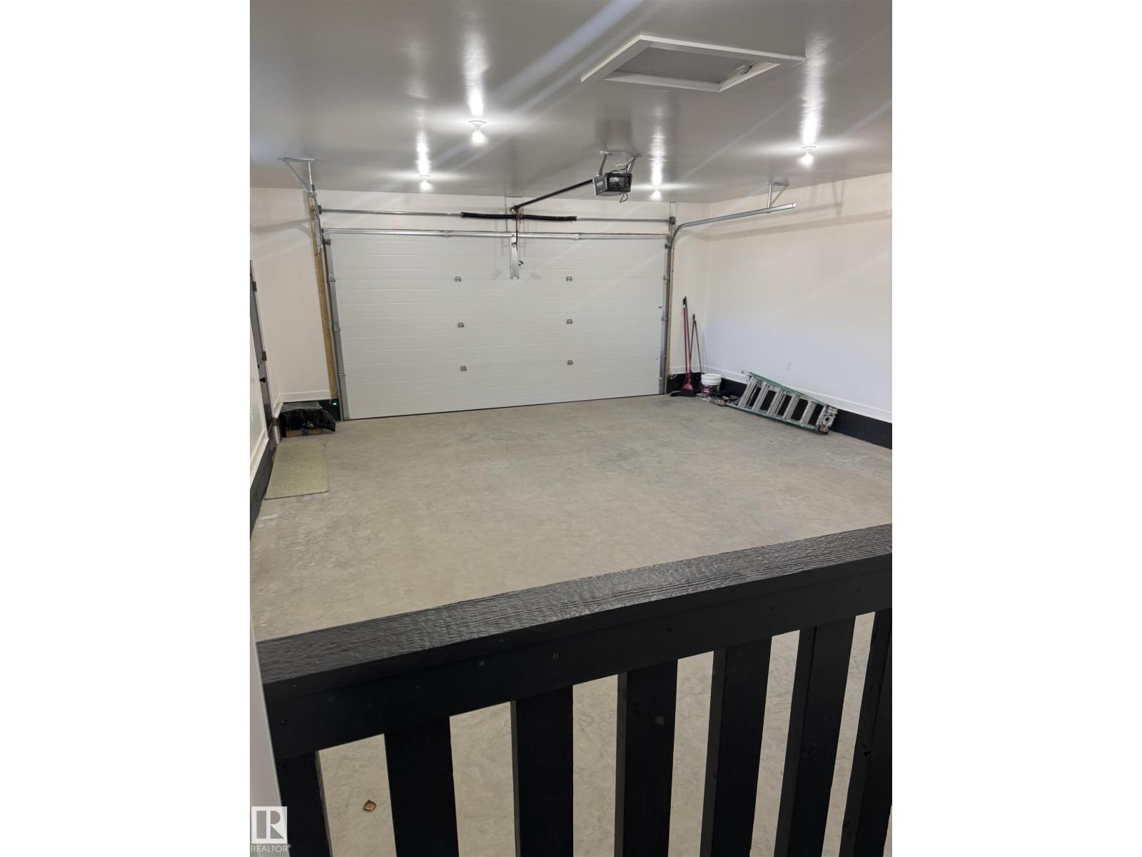 102 1 St, Rural Lac Ste. Anne County, Alberta  T0E 1A0 - Photo 8 - E4468887