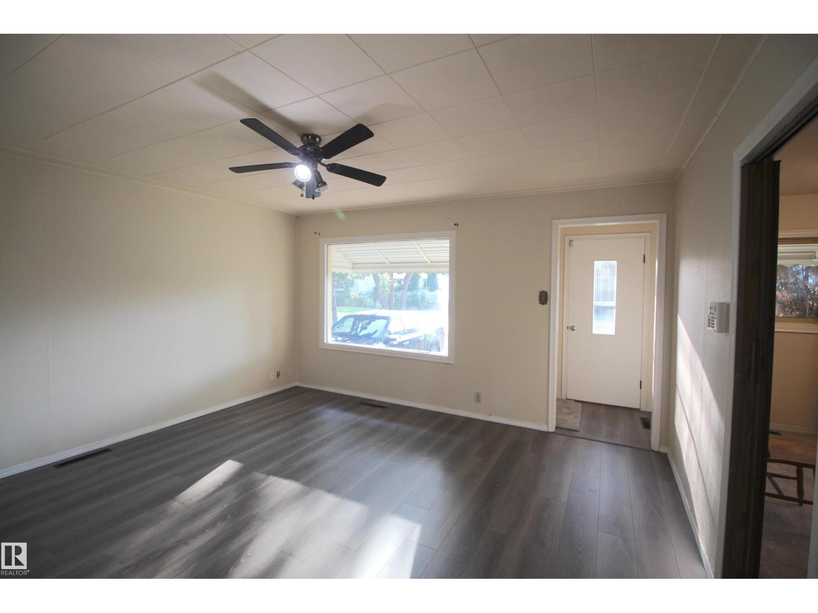 5021 48 St, Calmar, Alberta  T0C 0V0 - Photo 12 - E4469015