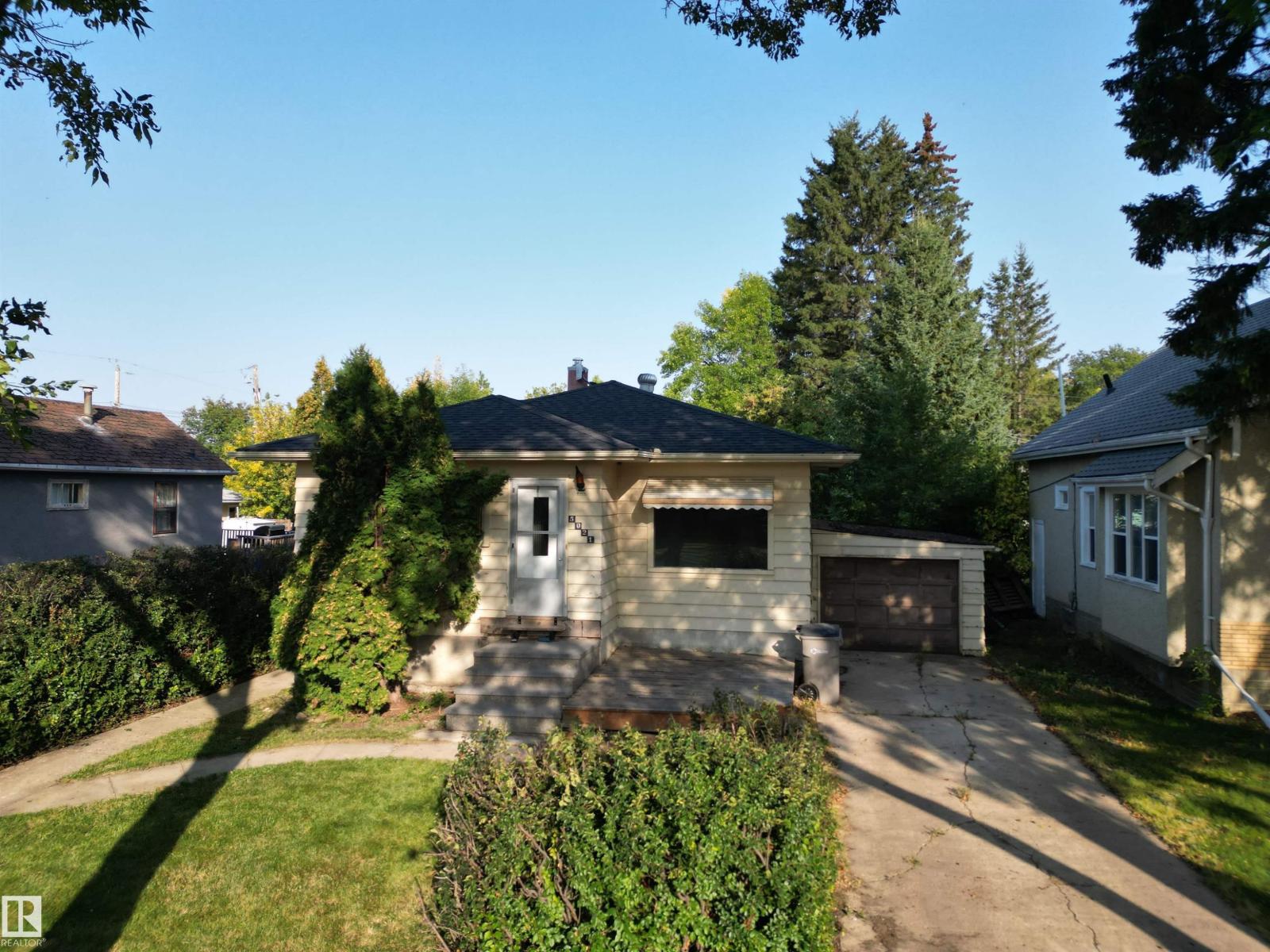 5021 48 St, Calmar, Alberta  T0C 0V0 - Photo 2 - E4469015