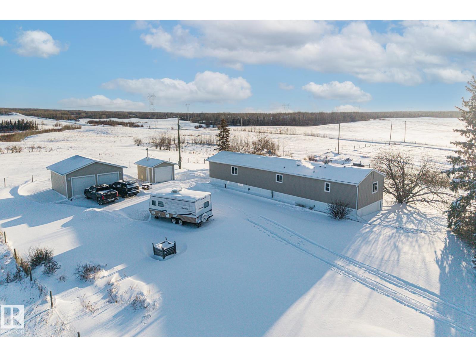 57303 Range Road 42, Rural Lac Ste. Anne County, Alberta  T0E 0J0 - Photo 1 - E4469027