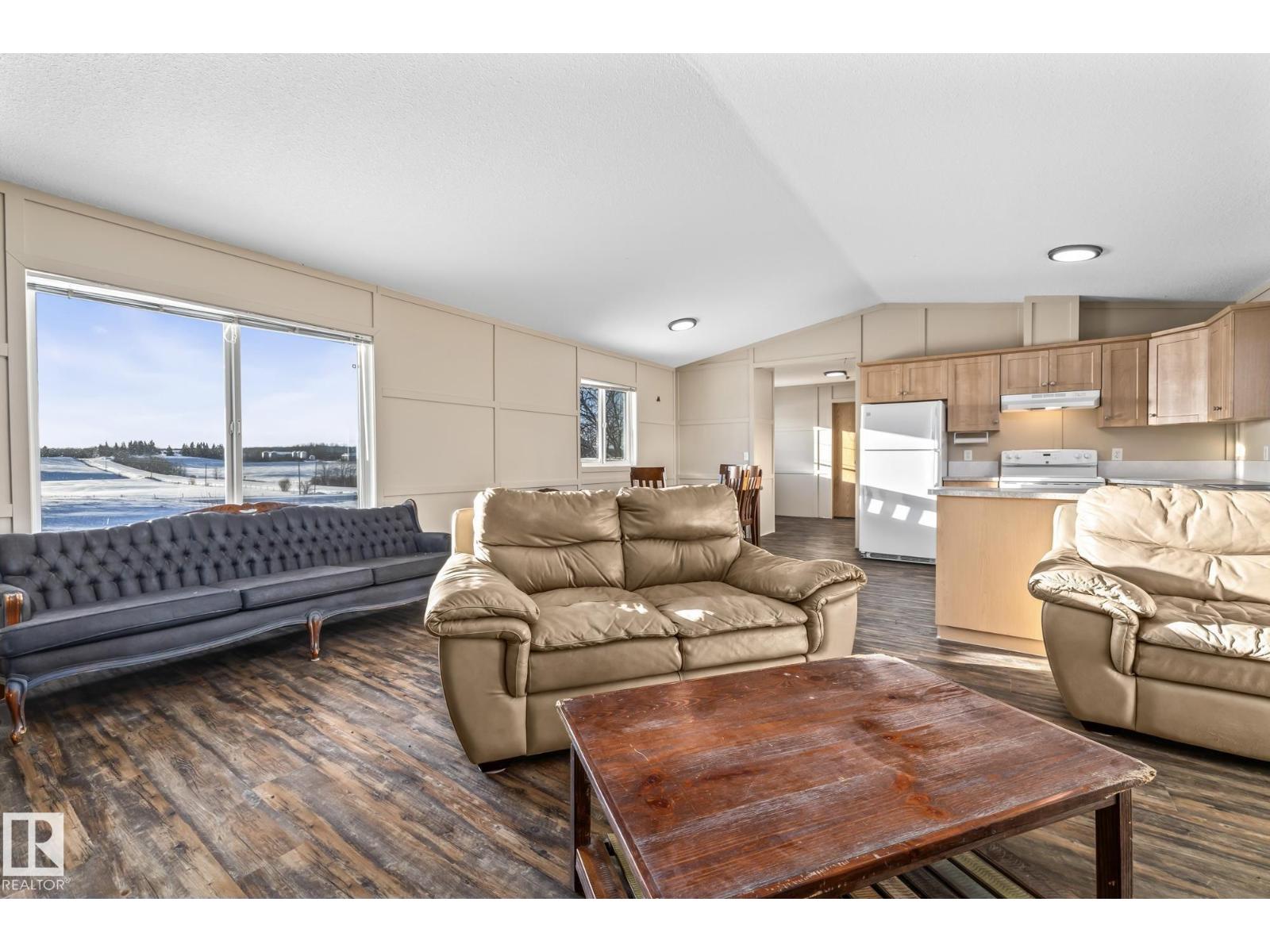 57303 Range Road 42, Rural Lac Ste. Anne County, Alberta  T0E 0J0 - Photo 11 - E4469027