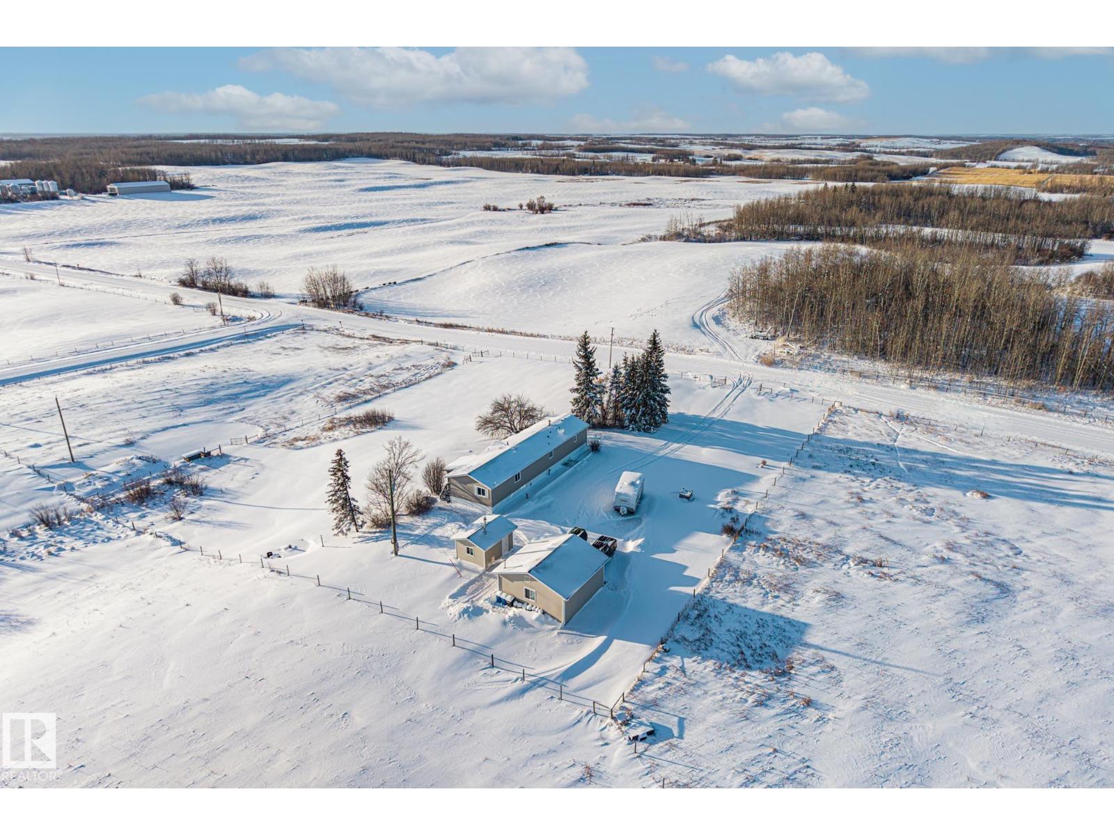57303 Range Road 42, Rural Lac Ste. Anne County, Alberta  T0E 0J0 - Photo 4 - E4469027