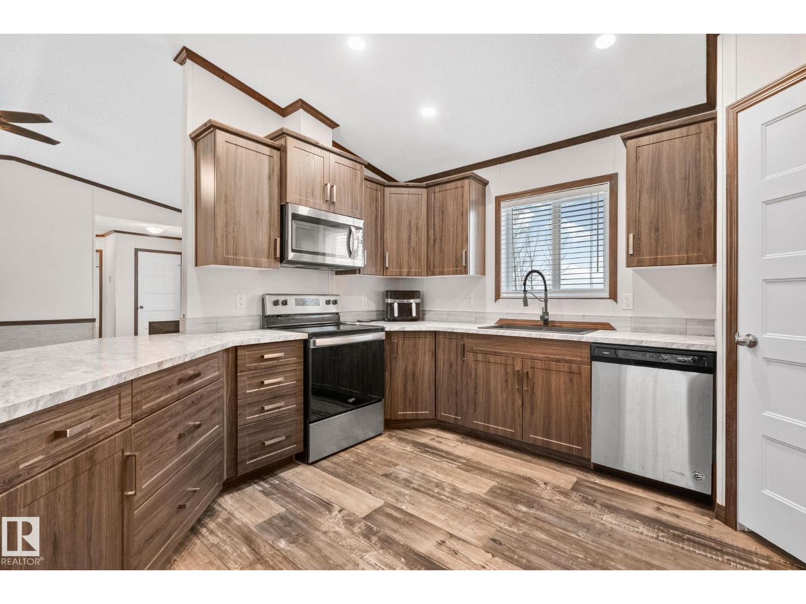 Unknown Address, ,    - Photo 36 - E4469065