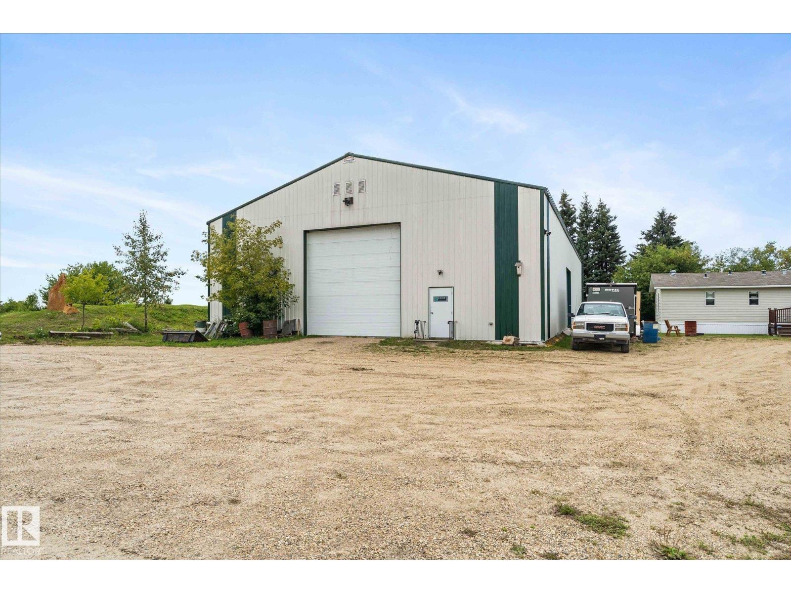 1308 Twp Road 552, Rural Lac Ste. Anne County, Alberta  T0E 1V0 - Photo 25 - E4469117