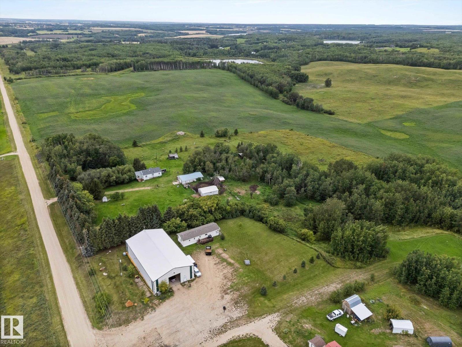 1308 Twp Road 552, Rural Lac Ste. Anne County, Alberta  T0E 1V0 - Photo 54 - E4469117