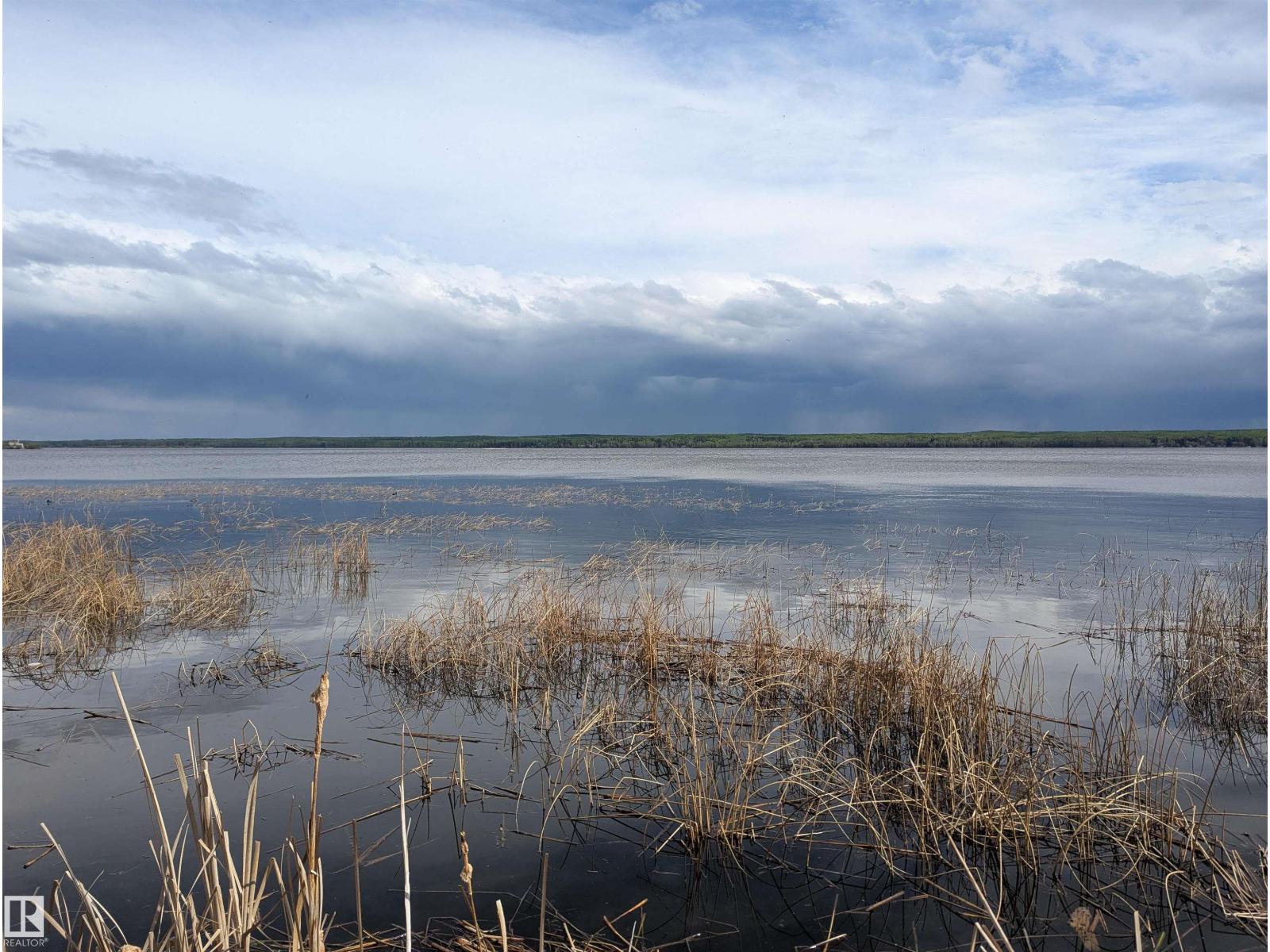 5520 Hwy 633, Rural Lac Ste. Anne County, Alberta  T0E 0L0 - Photo 1 - E4469160