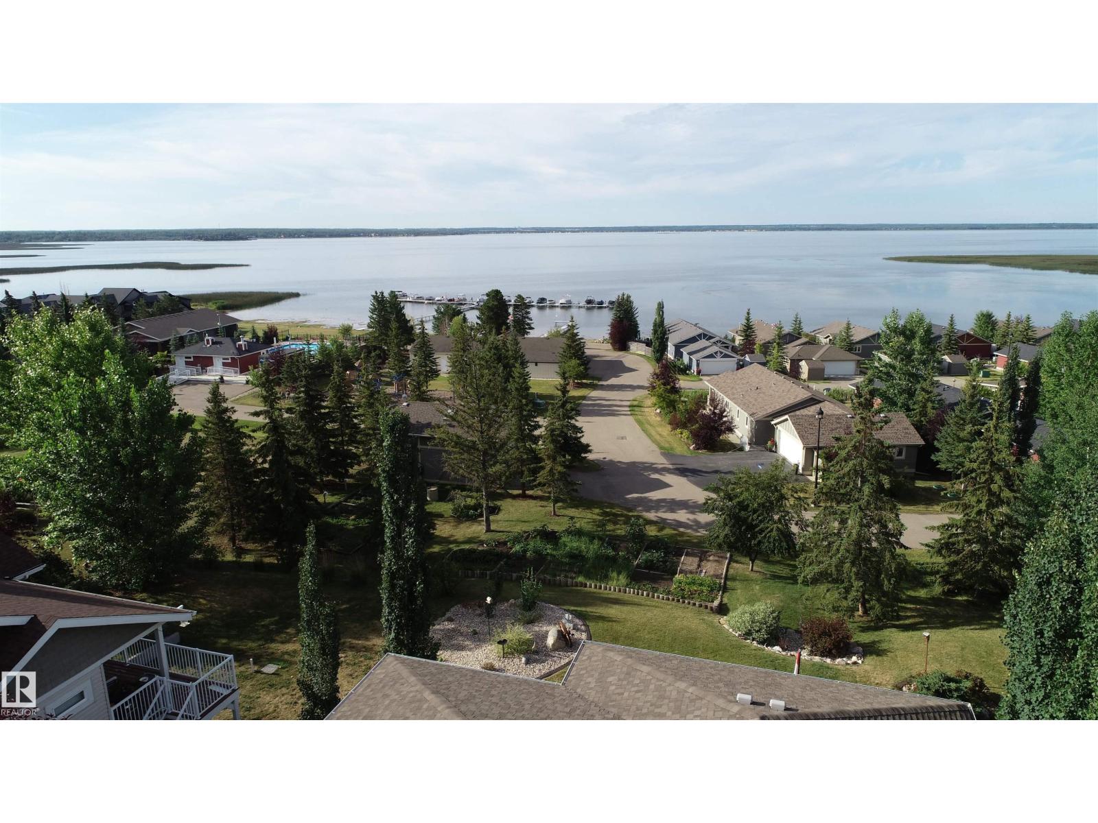 525, 55101 Ste. Anne Tr, Rural Lac Ste. Anne County, Alberta  T0E 1A1 - Photo 4 - E4469243