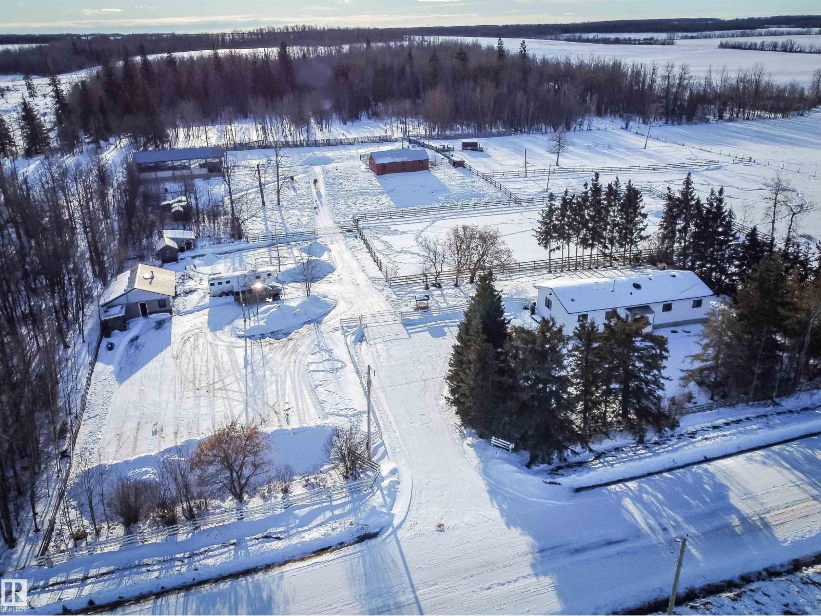 3307 Twp Road 564, Rural Lac Ste. Anne County, Alberta  T0E 1A0 - Photo 39 - E4469838