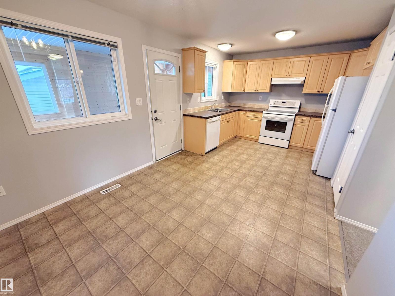 5002 52 Av, Calmar, Alberta  T0C 0V0 - Photo 14 - E4469879