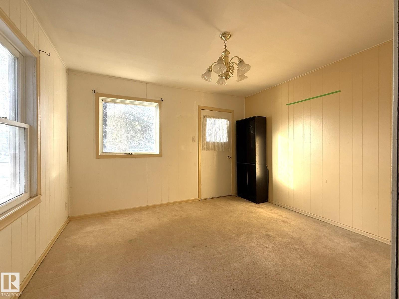 5007 49 St, Warburg, Alberta  T0C 2T0 - Photo 11 - E4470032