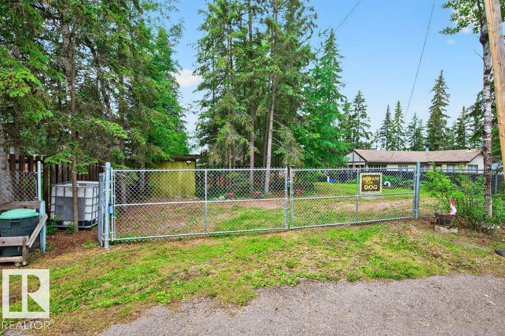 287 Lakeshore Dr, Rural Lac Ste. Anne County, Alberta  T0E 1V0 - Photo 38 - E4470186