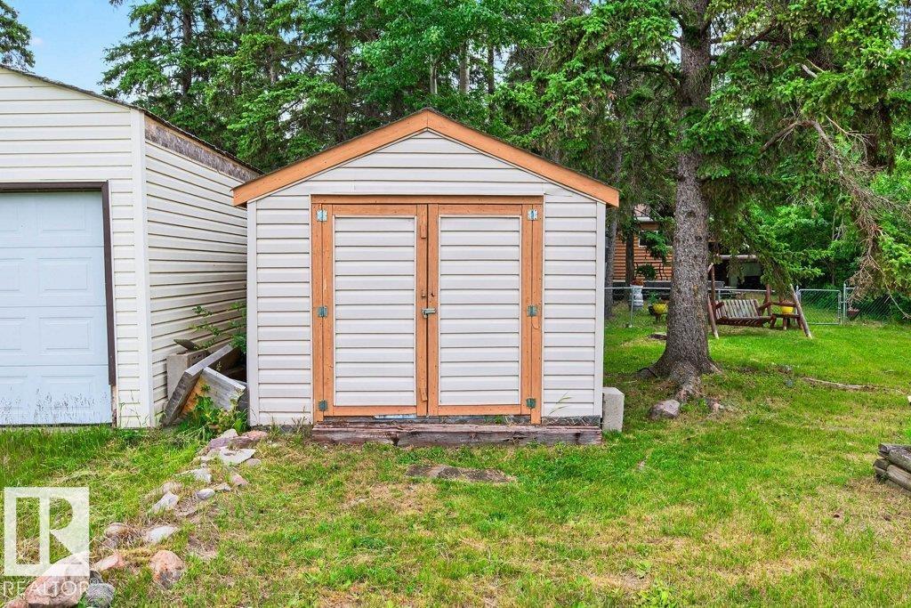 287 Lakeshore Dr, Rural Lac Ste. Anne County, Alberta  T0E 1V0 - Photo 39 - E4470186