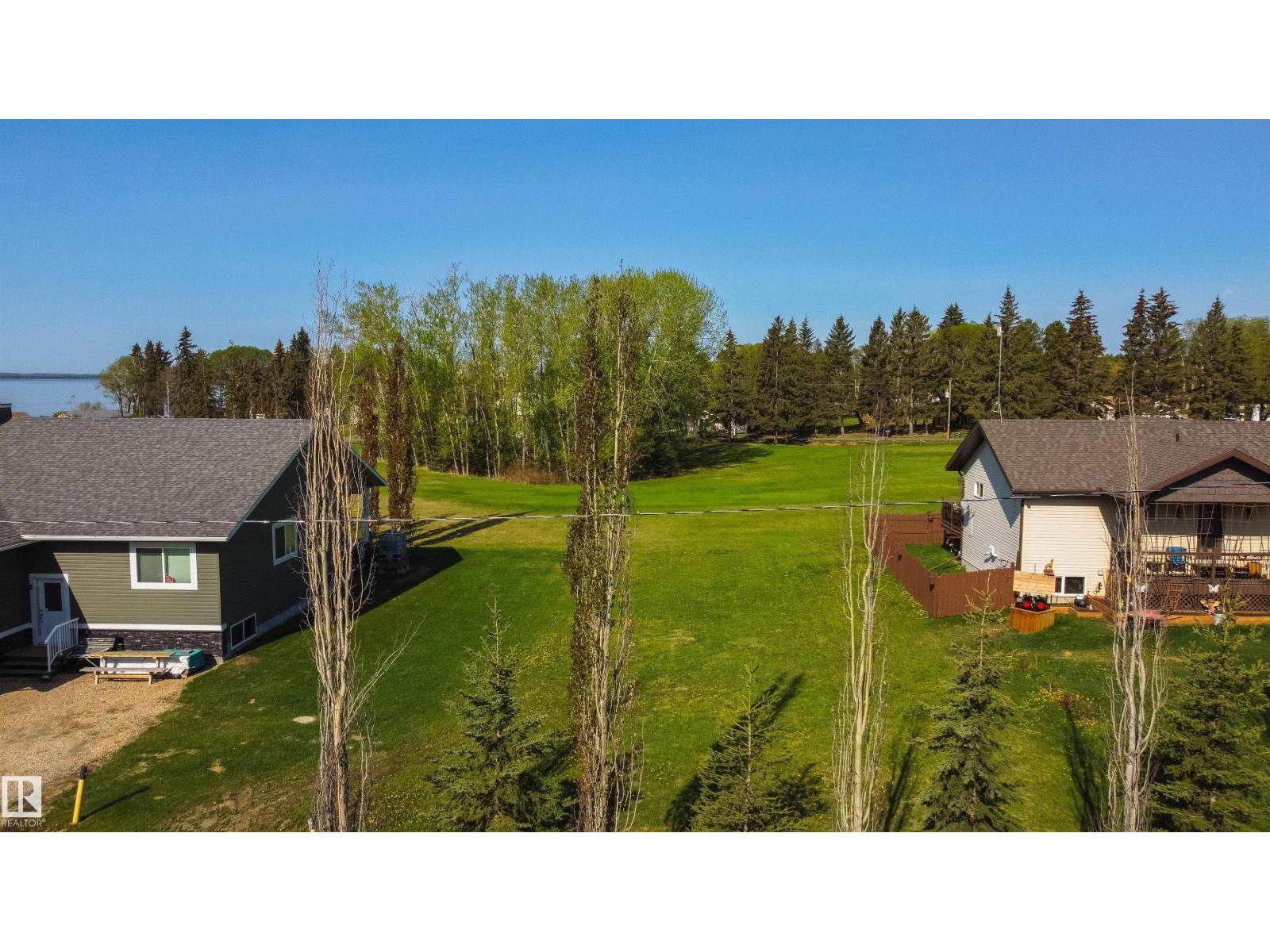 106 1 St, Rural Lac Ste. Anne County, Alberta T0E 1A0 - Photo 11 - E4470450