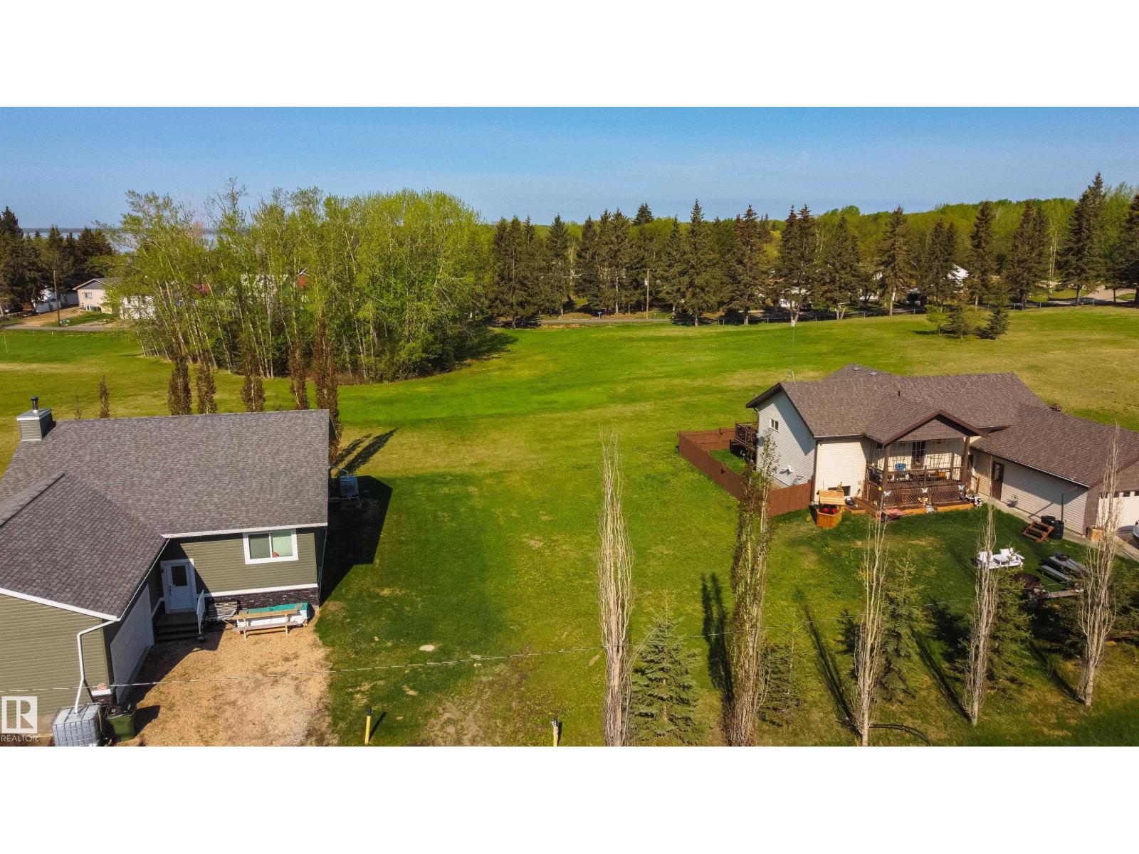 106 1 St, Rural Lac Ste. Anne County, Alberta T0E 1A0 - Photo 12 - E4470450