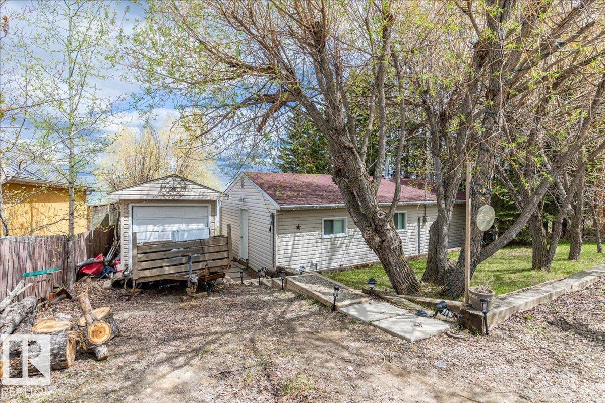125 Poplar Bay Dr, Rural Wetaskiwin County, Alberta  T0C 1X0 - Photo 25 - E4470478