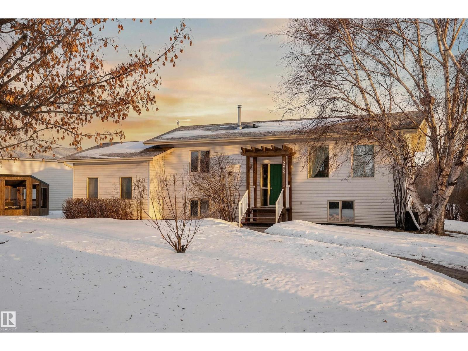 5215 49 Av, Onoway, Alberta  T0E 1V0 - Photo 1 - E4470980